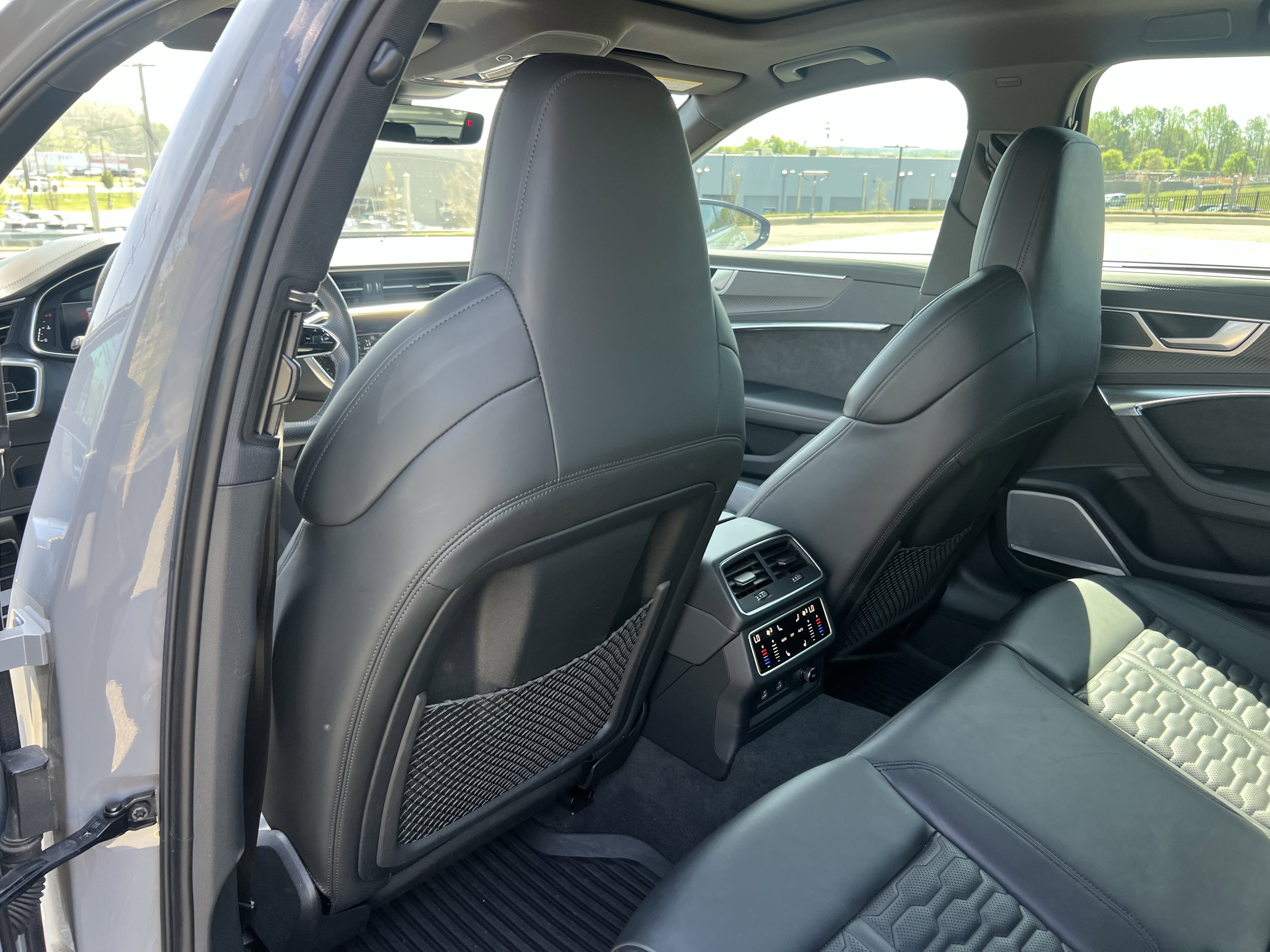 Used 2023 Audi RS 6 image 33