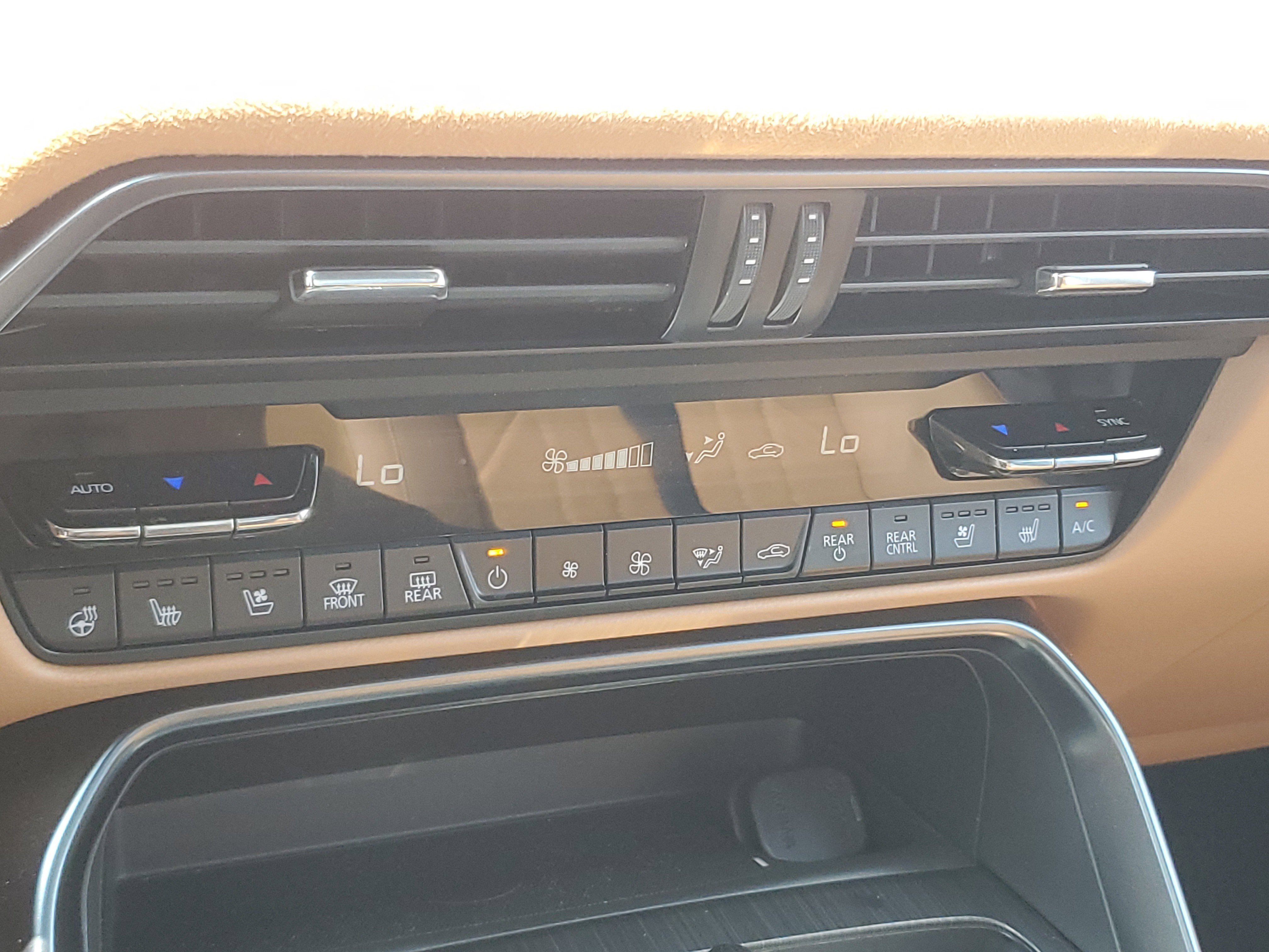 Used 2025 MAZDA CX-70 3.3 Turbo S w/ Premium Plus image 28