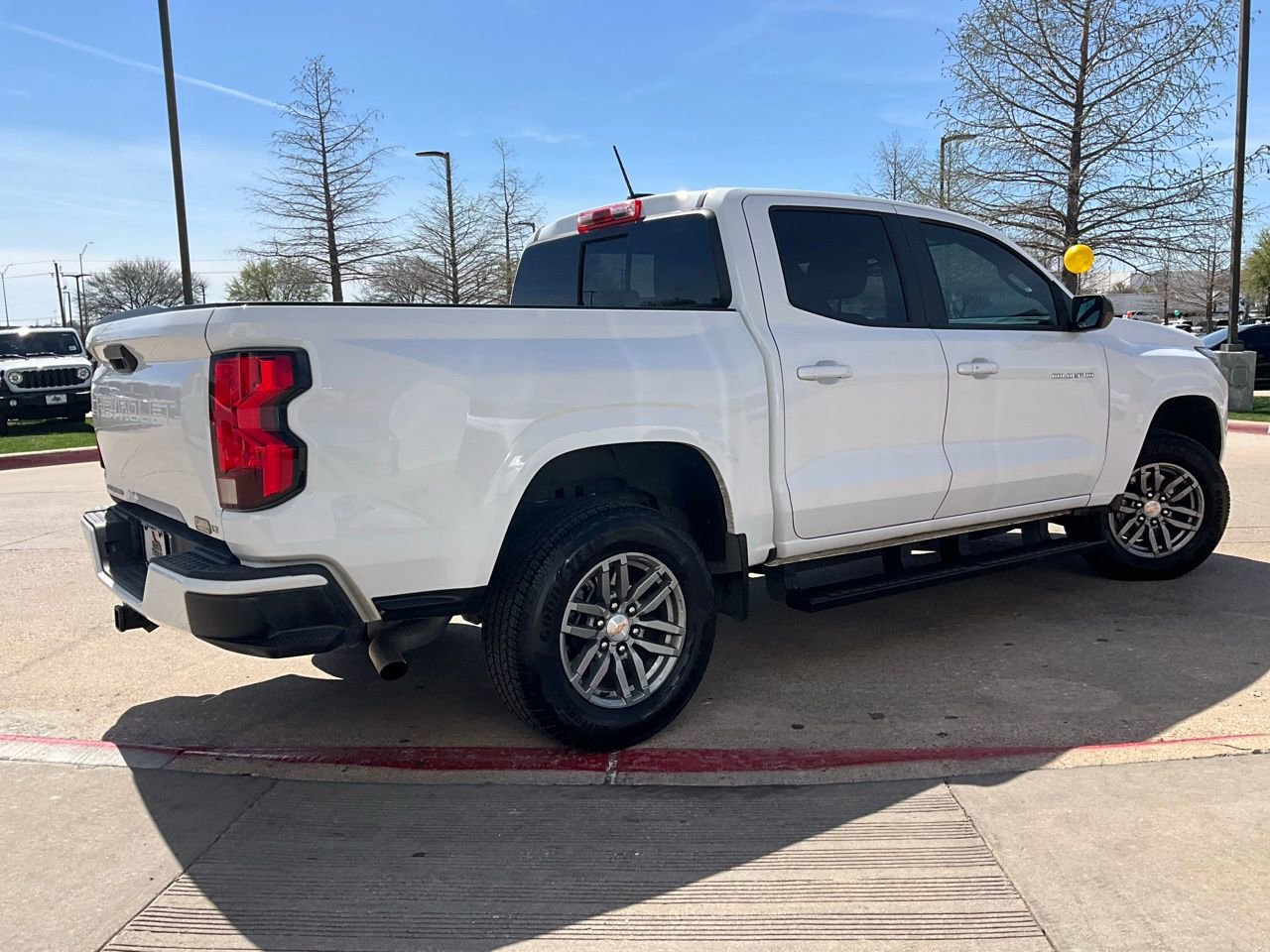 Used 2024 Chevrolet Colorado LT w/ LT Convenience Package II image 6