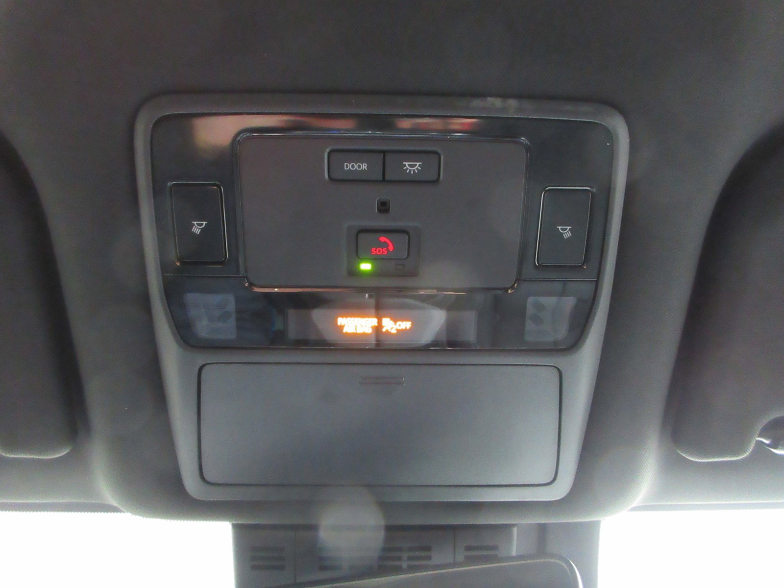 New 2026 Lexus TX 500h AWD image 18