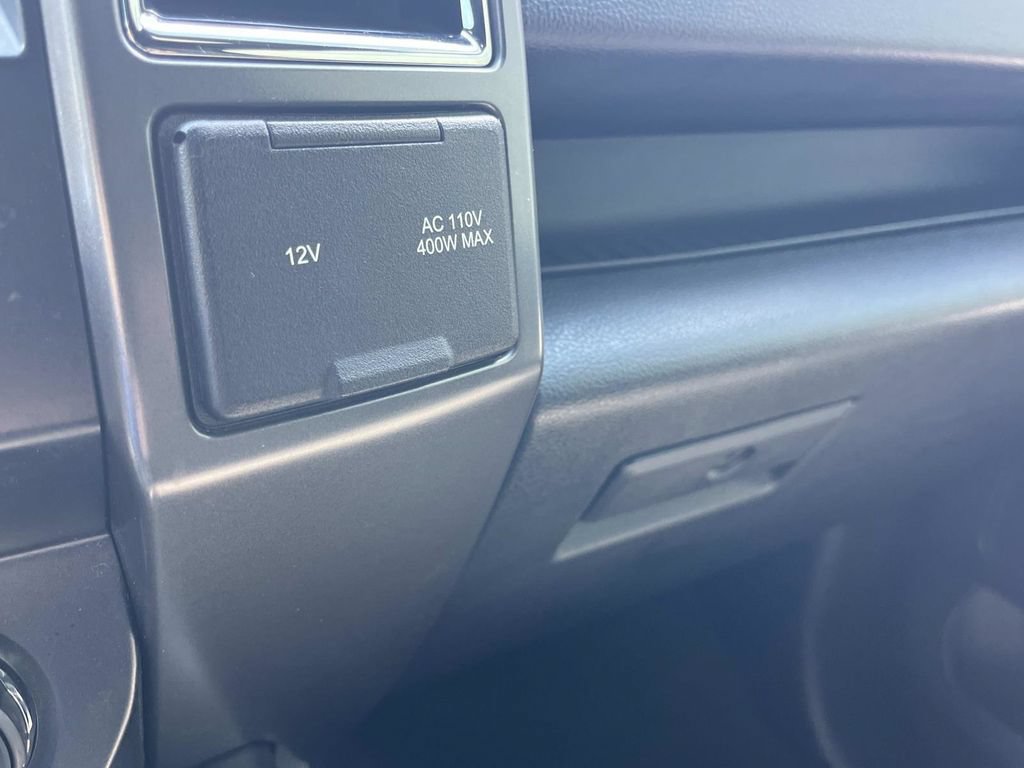 Used 2016 Ford F150 XLT w/ Equipment Group 302A Luxury AWD/4WD image 38