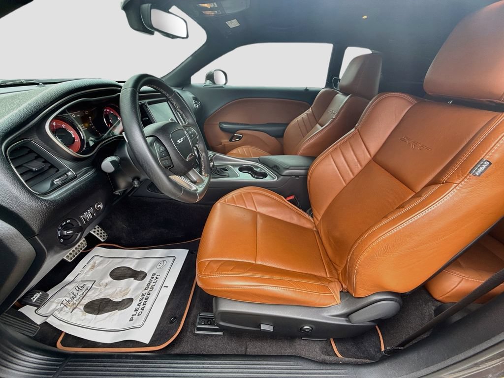 Used 2016 Dodge Challenger SRT Hellcat RWD image 21