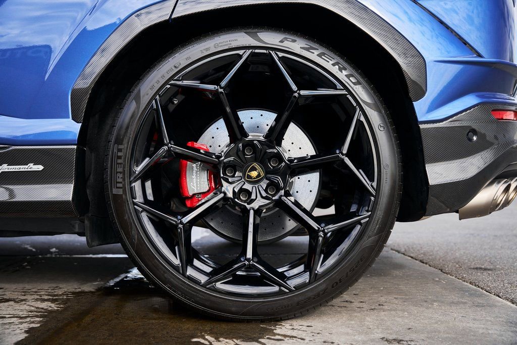 Used 2024 Lamborghini Urus Performante image 26