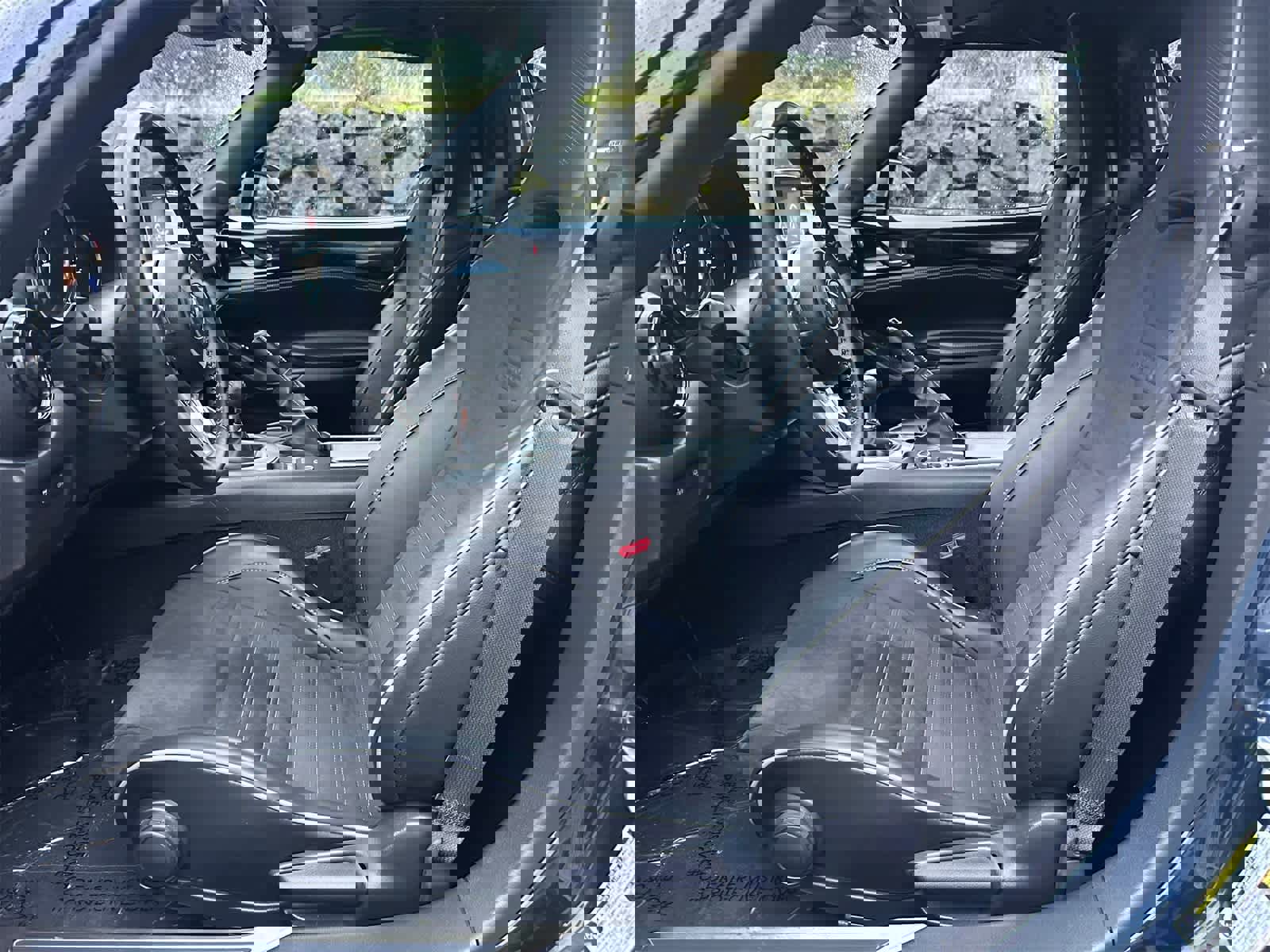 Used 2022 MAZDA MX-5 Miata Club w/ Interior Package image 14