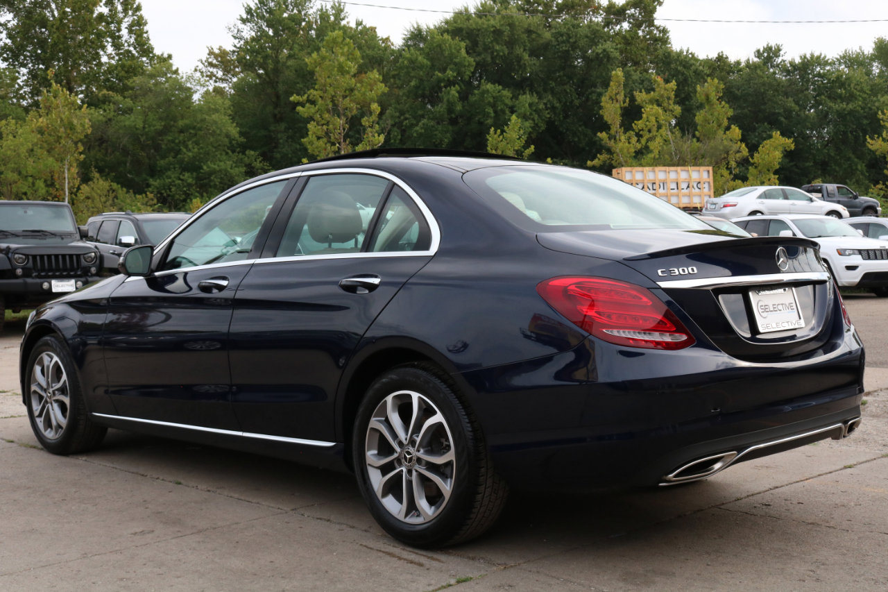 Used 2017 Mercedes-Benz C 300 4MATIC Sedan image 11