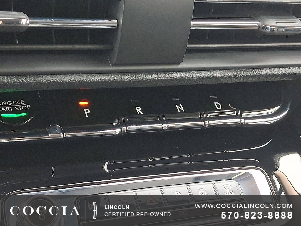 Certified 2023 Lincoln Corsair AWD w/ Equipment Group 101A image 16