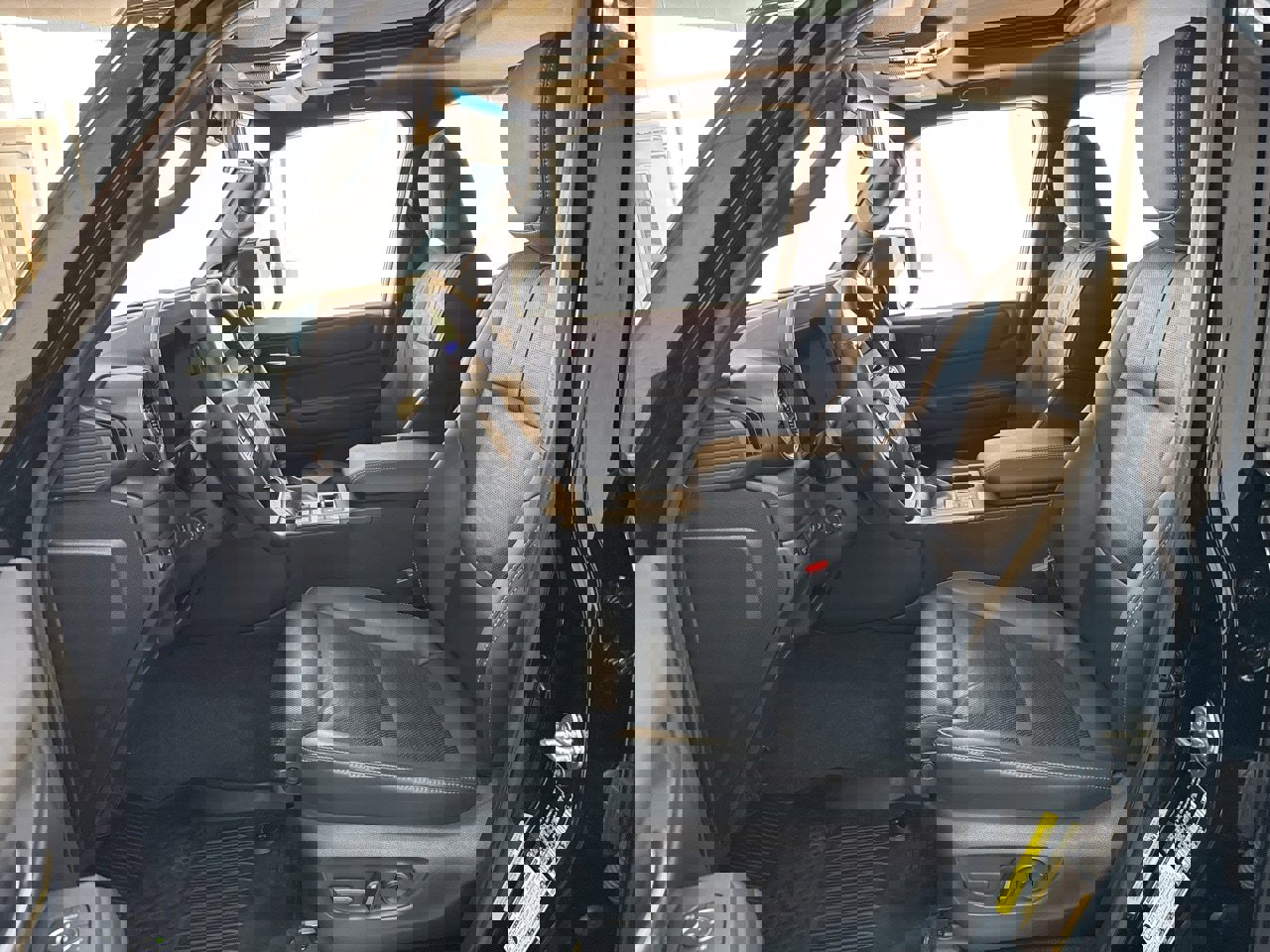 Certified 2024 Toyota Land Cruiser image 15