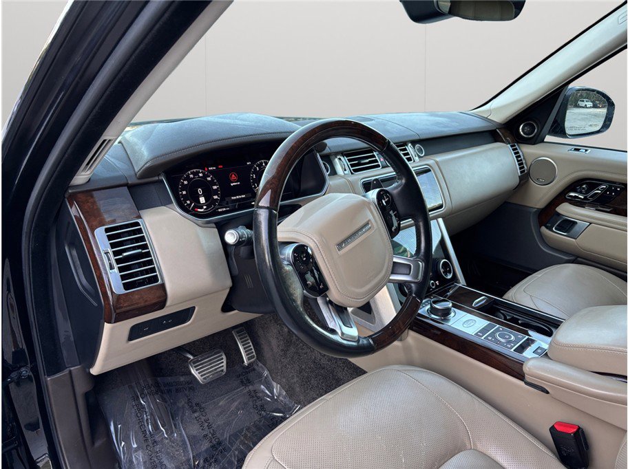 Used 2021 Land Rover Range Rover Westminster Edition image 6