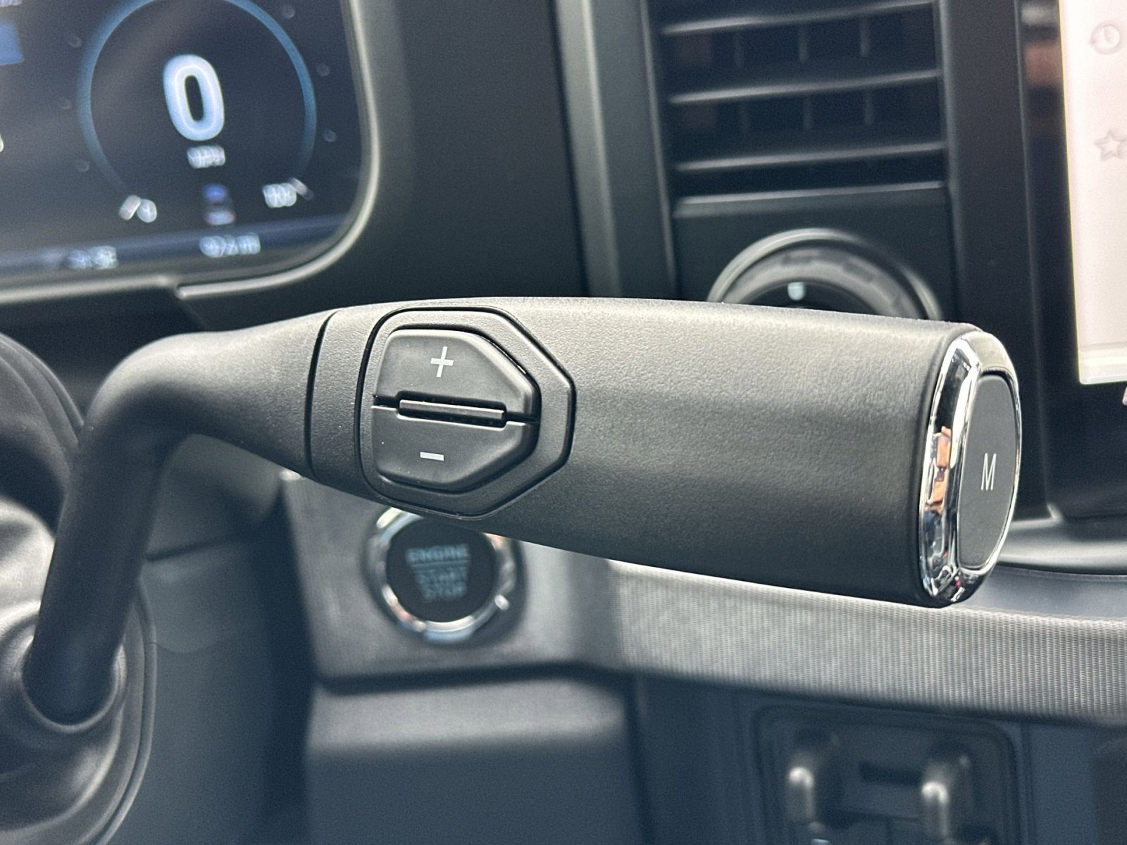 New 2025 Ford F350 Platinum image 33