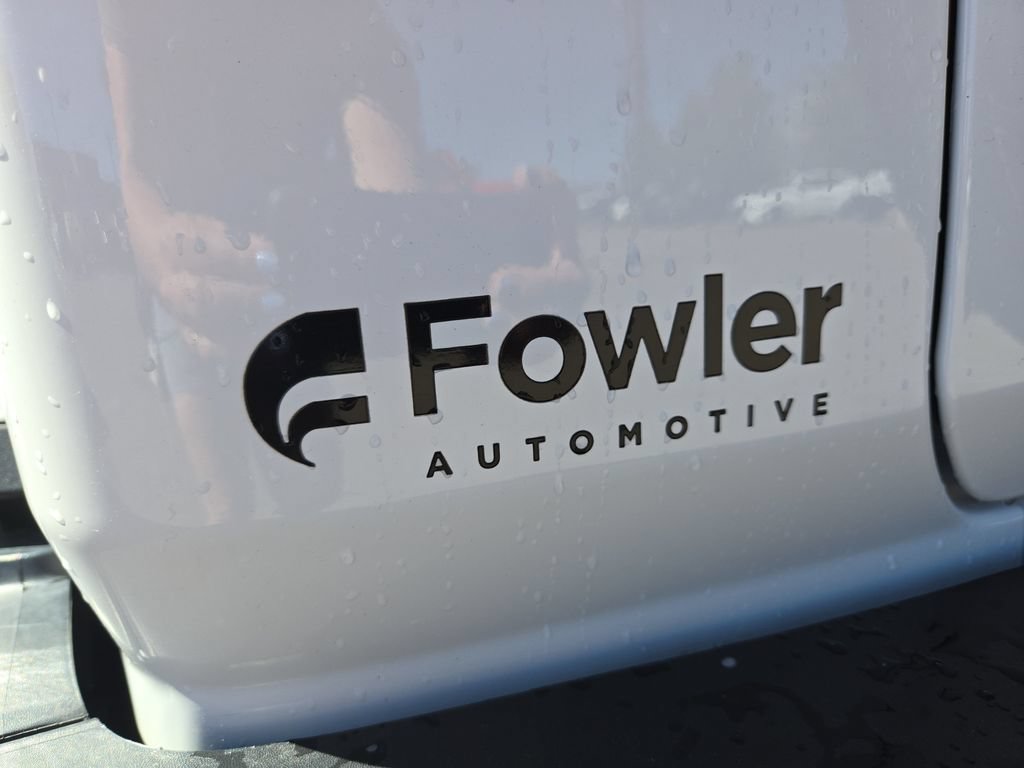 Used 2024 Jeep Wrangler Unlimited Sahara w/ Safety Group AWD/4WD image 12