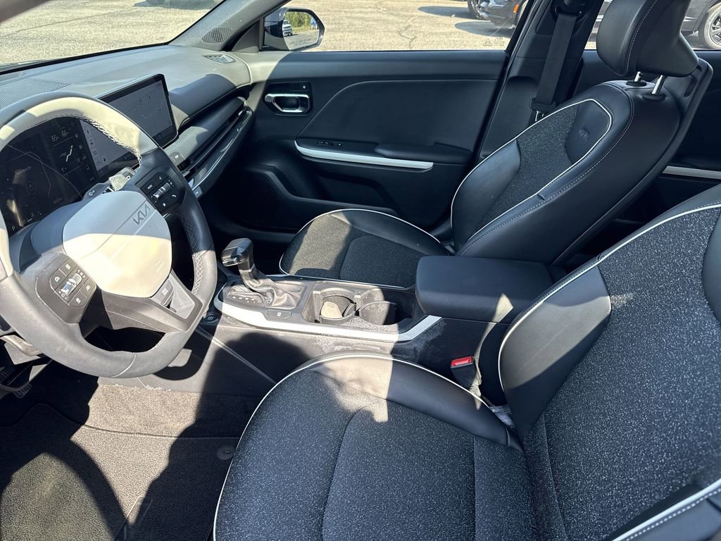 Used 2025 Kia K4 GT-Line image 26