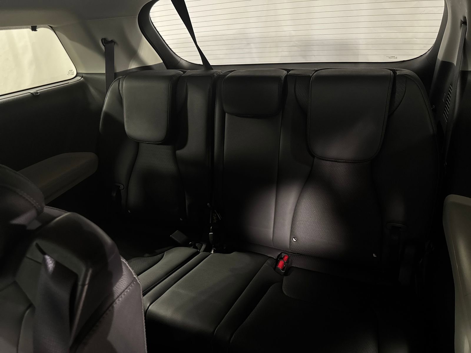 Used 2024 Kia Carnival SX Prestige image 27