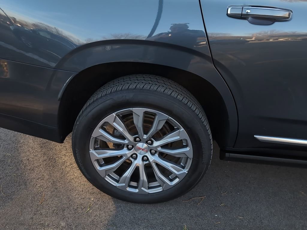 Used 2021 GMC Yukon Denali w/ Denali Ultimate Package image 4