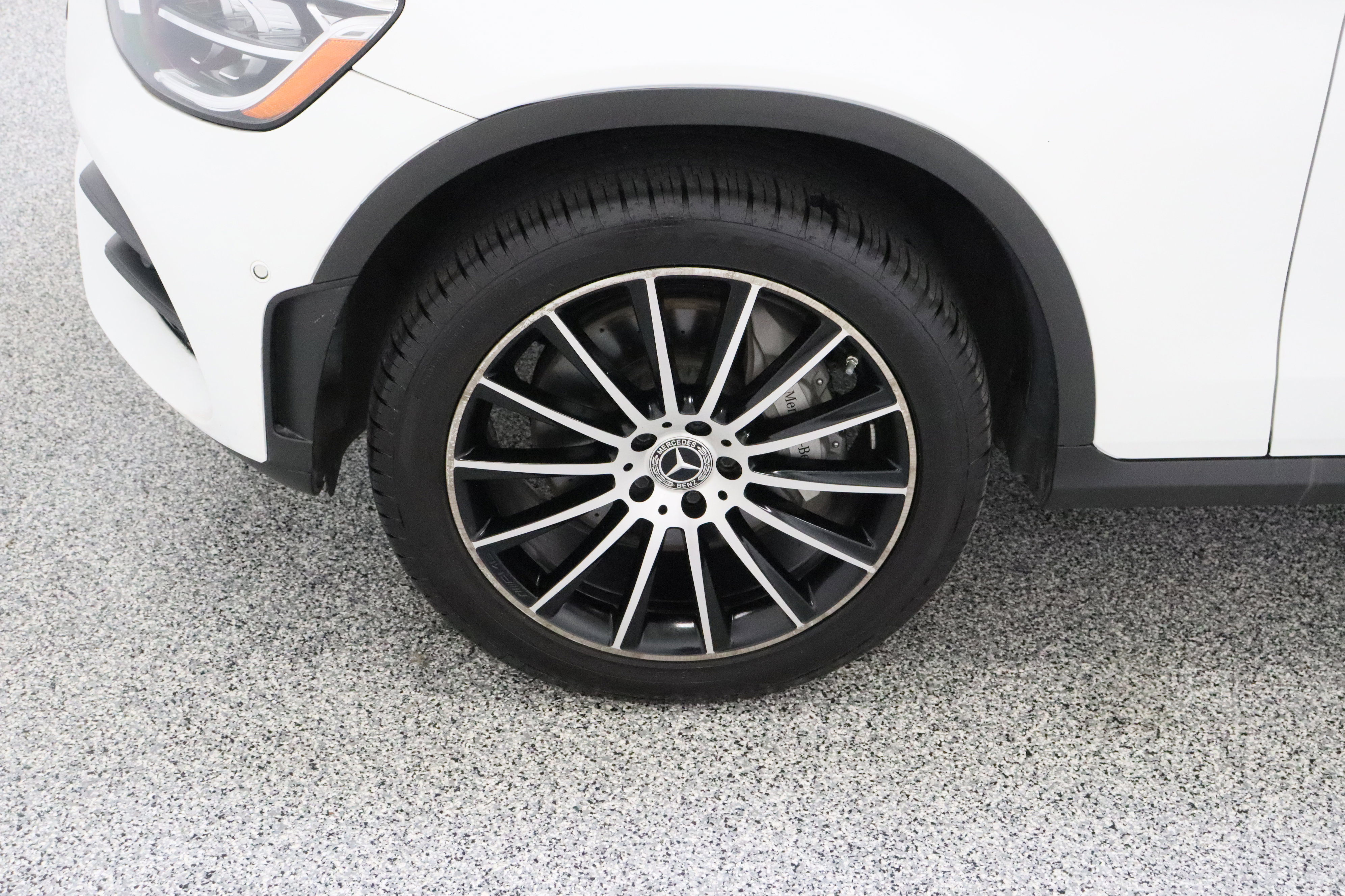 Used 2022 Mercedes-Benz GLC 300 4MATIC Coupe image 11