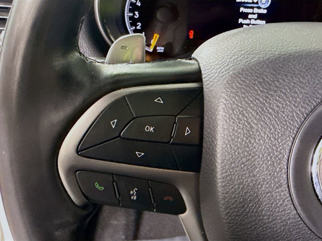 Used 2020 Jeep Grand Cherokee Limited X image 23