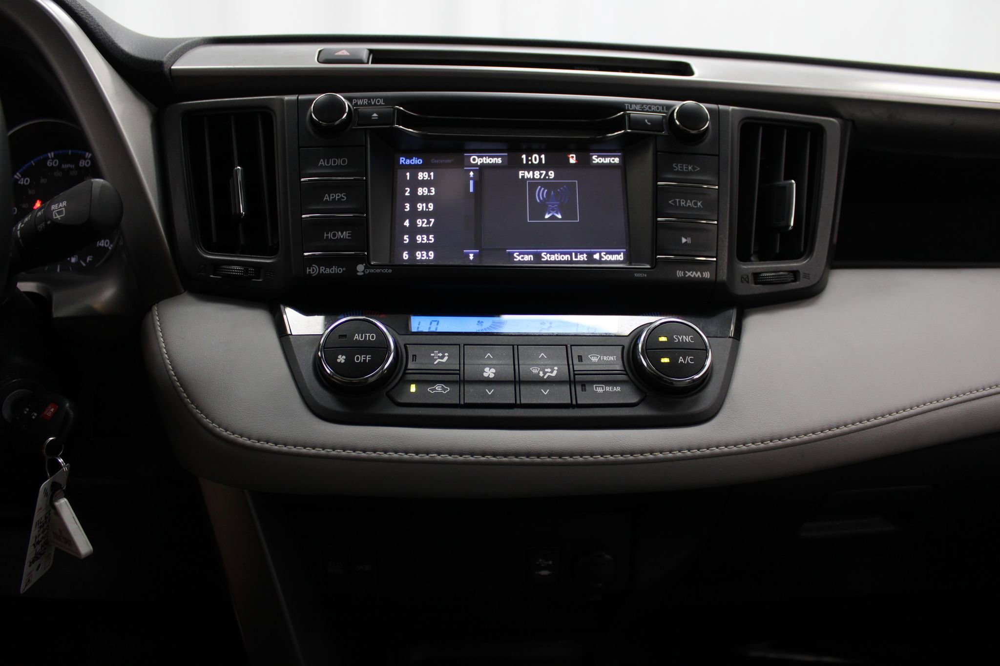 Used 2017 Toyota RAV4 XLE w/ Plus Special Value Package image 38