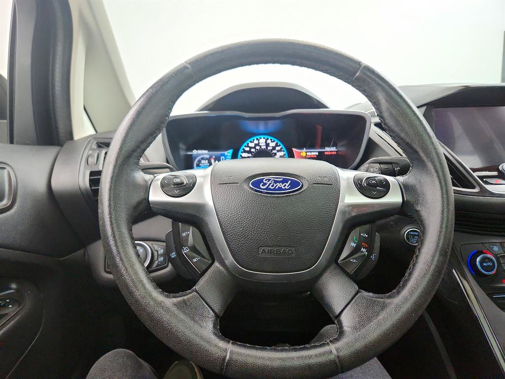 Used 2017 Ford C-MAX Titanium w/ Equipment Group 301A FWD image 17