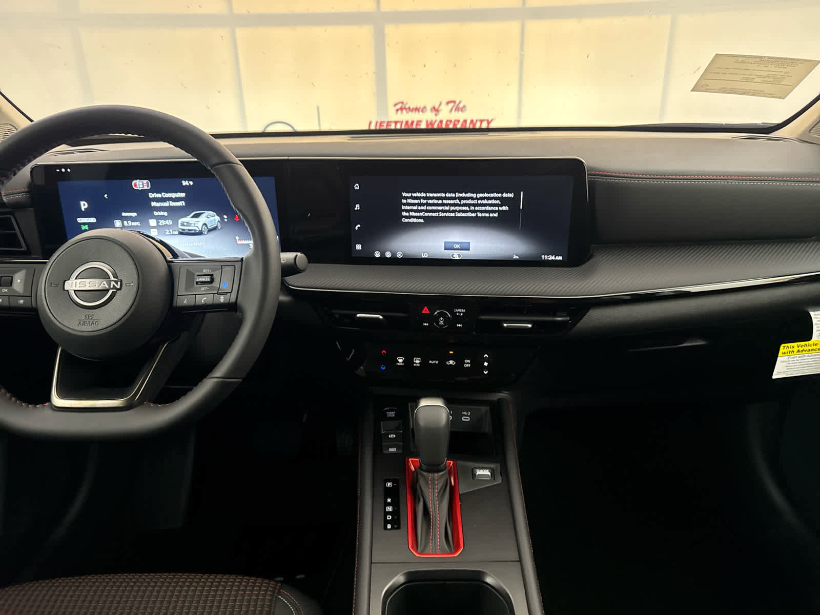 New 2026 Nissan Kicks SR image 12