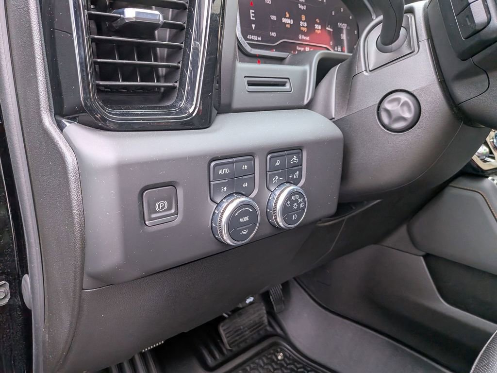 Certified 2023 GMC Sierra 1500 AT4 w/ AT4 Premium Package AWD/4WD image 15