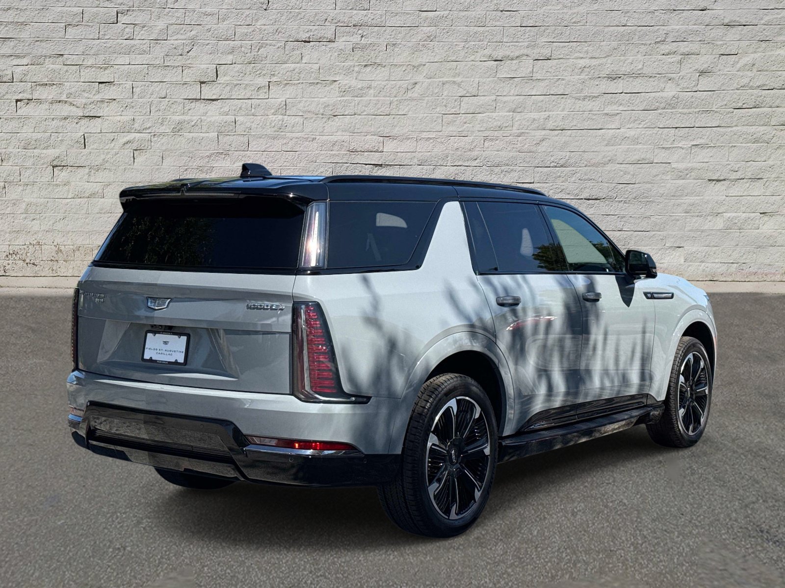 Used 2026 Cadillac Escalade IQL Sport 1 AWD/4WD image 5