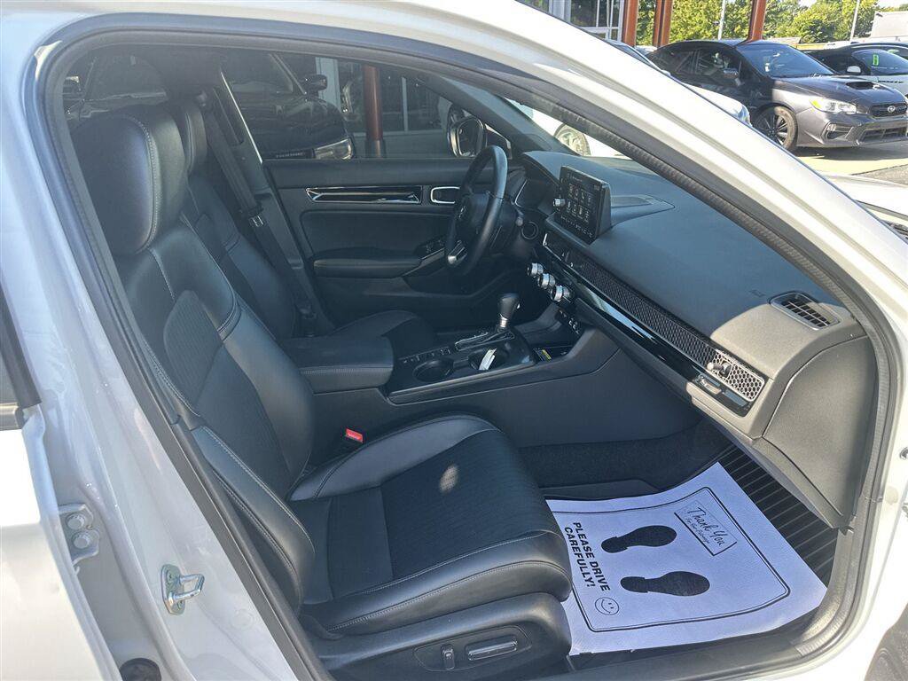 Used 2022 Honda Civic Sport Touring image 7