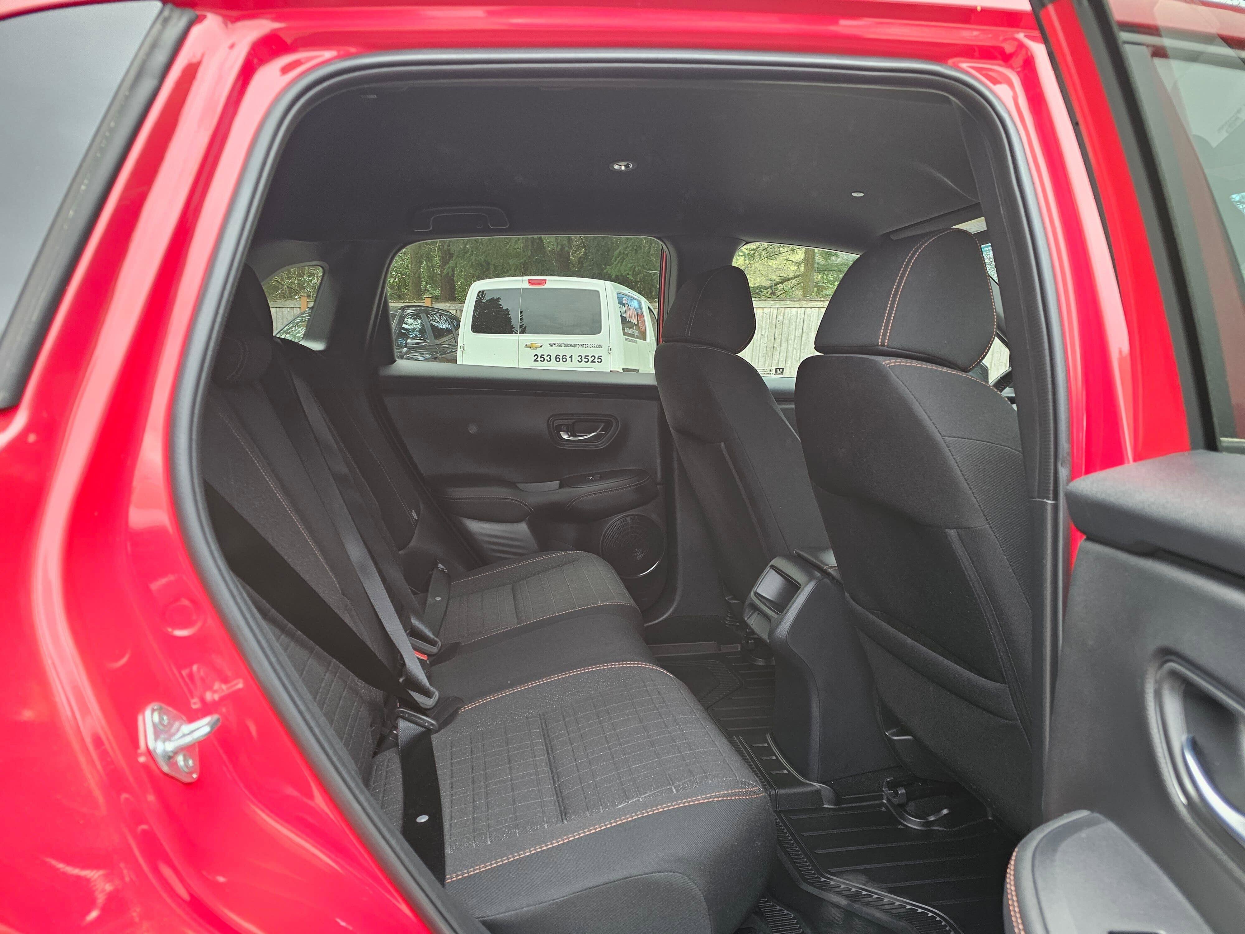 Certified 2025 Honda HR-V Sport image 13