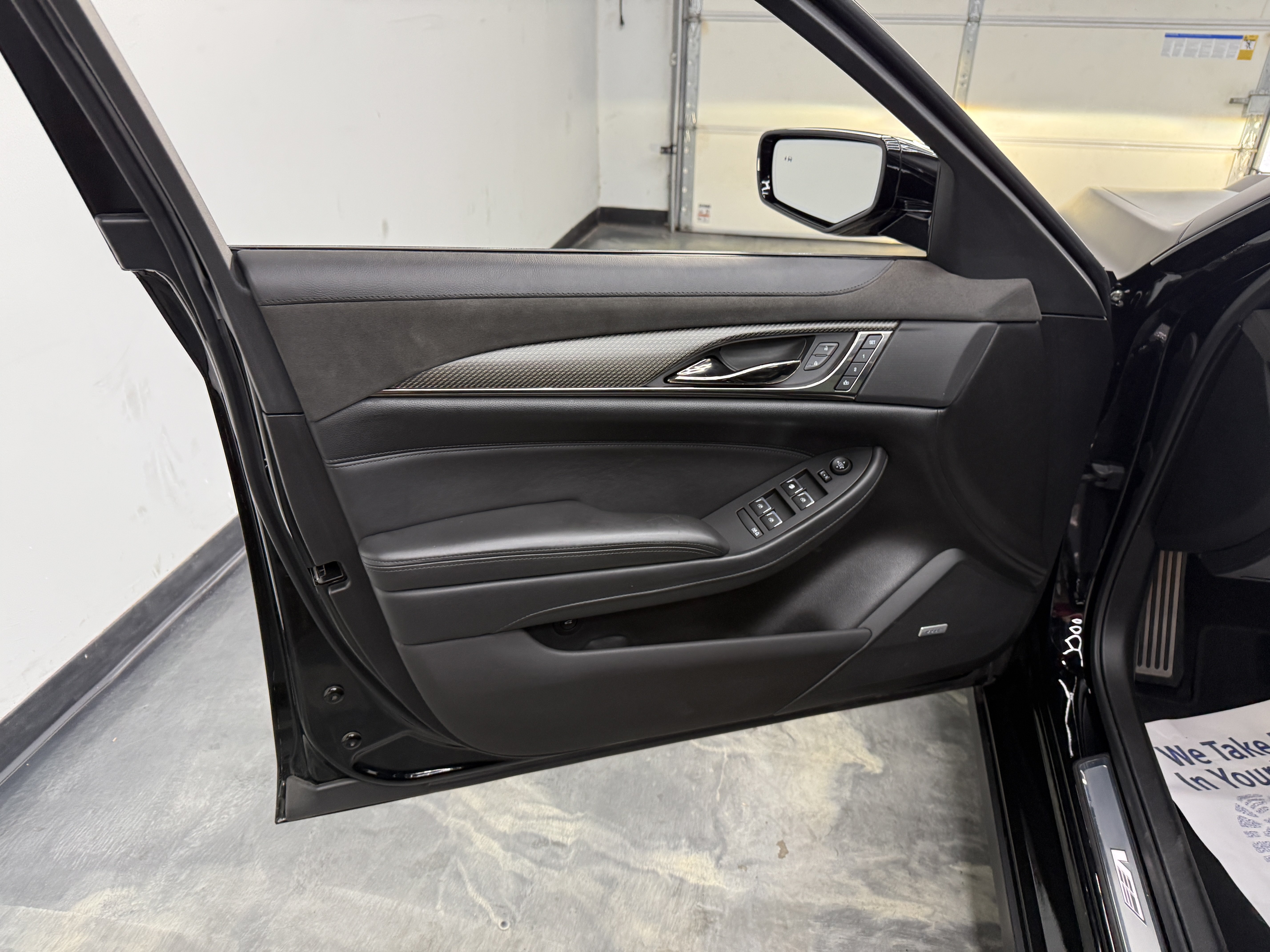 Used 2017 Cadillac CTS V w/ Carbon Fiber Package RWD image 11