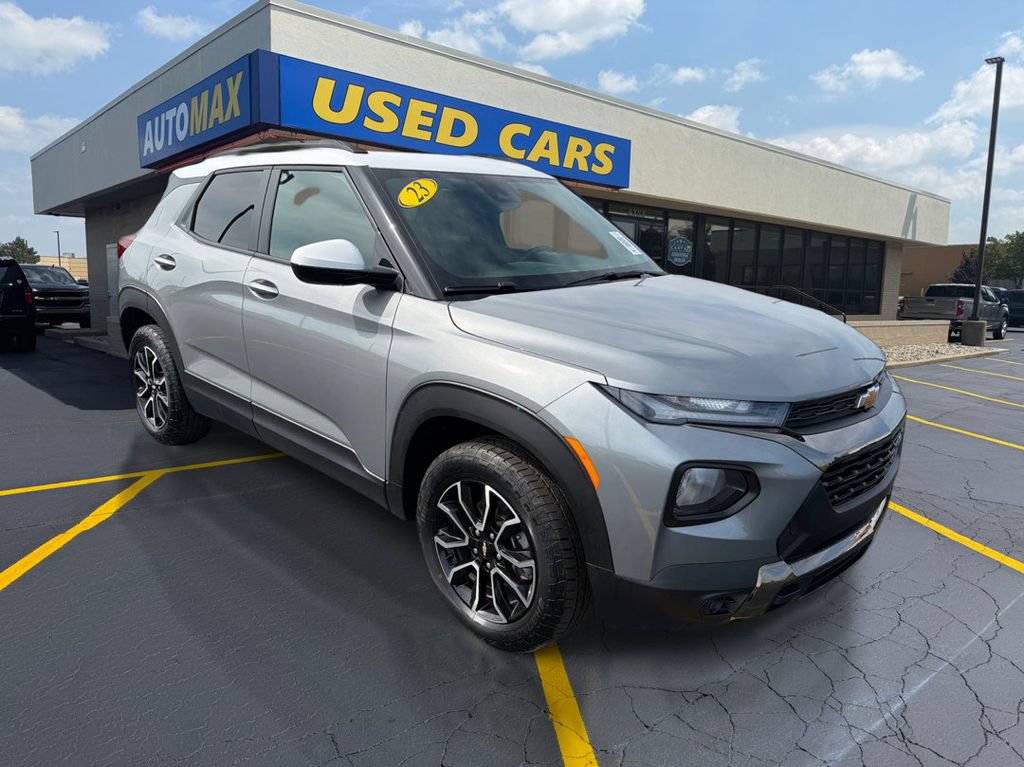 Used 2023 Chevrolet TrailBlazer ACTIV w/ Technology Package AWD/4WD image 4