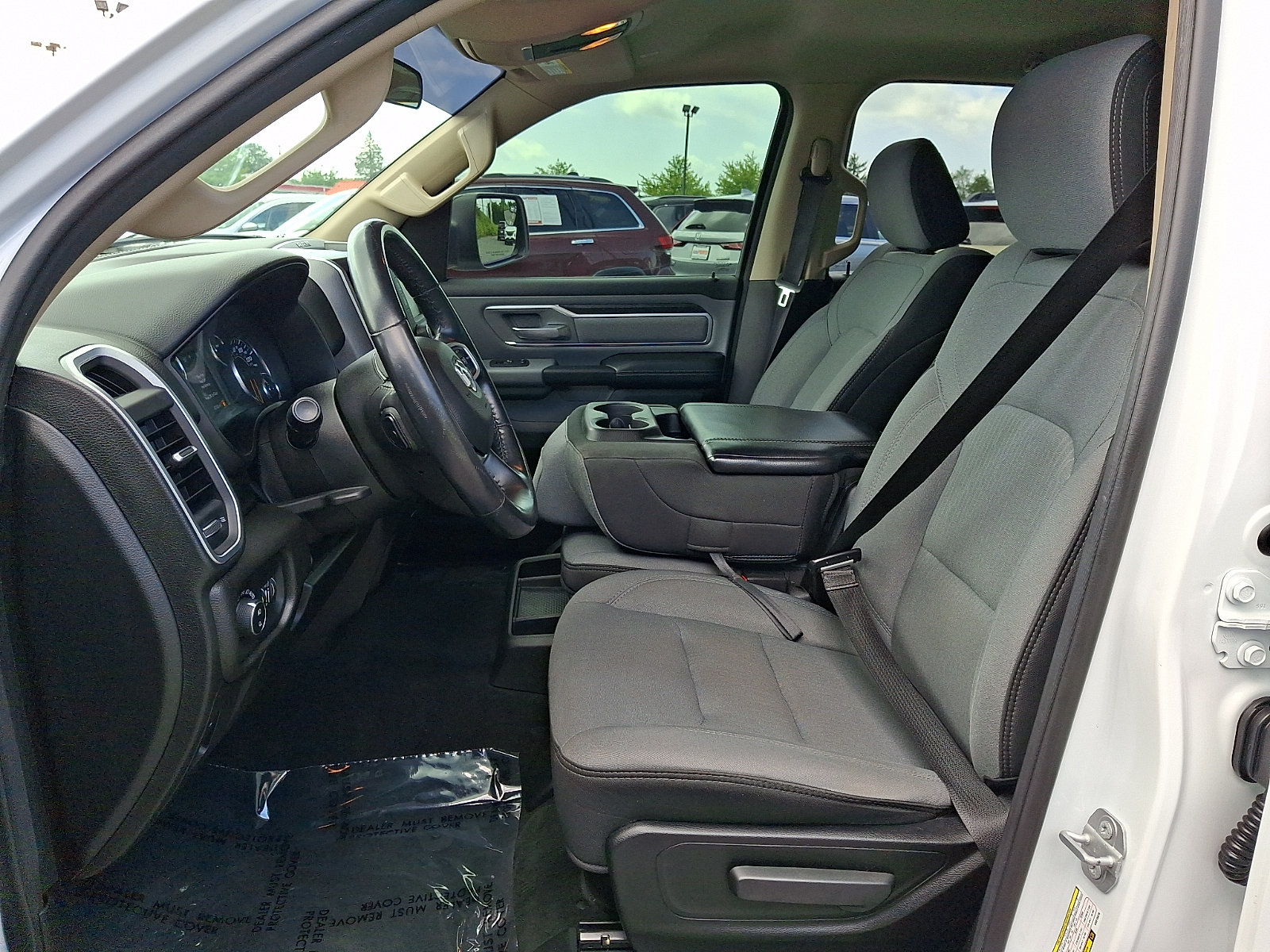 Used 2019 RAM 1500 Big Horn AWD/4WD image 13