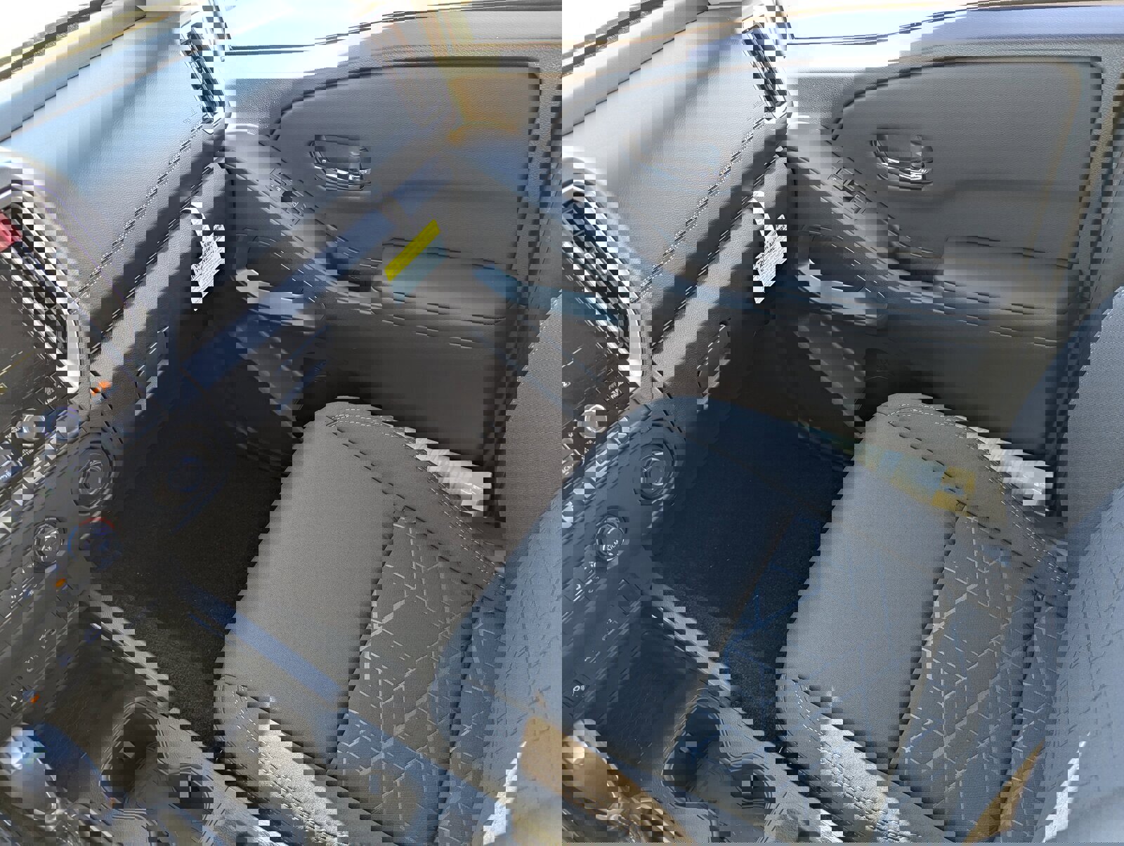 New 2026 Nissan Frontier SV w/ Tow Package image 20