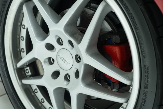 Used 2001 MAZDA MX-5 Miata RWD image 23