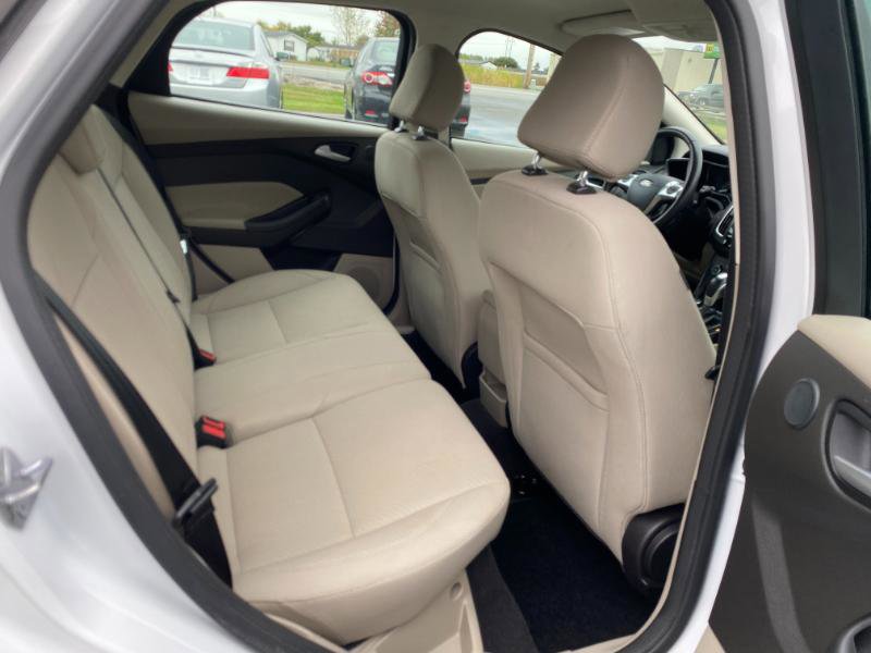 Used 2016 Ford Focus Electric Hatchback image 5