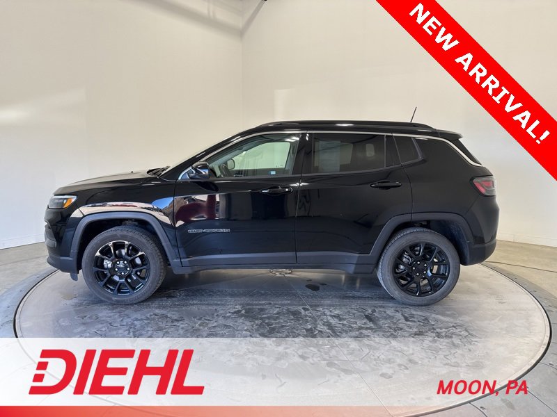 Used 2022 Jeep Compass Latitude w/ Sun and Sound Group image 4