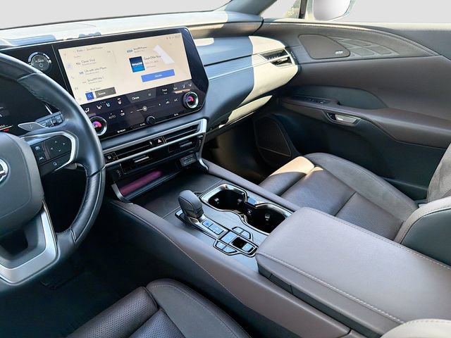 Certified 2025 Lexus RX 450h AWD w/ Convenience Package image 22