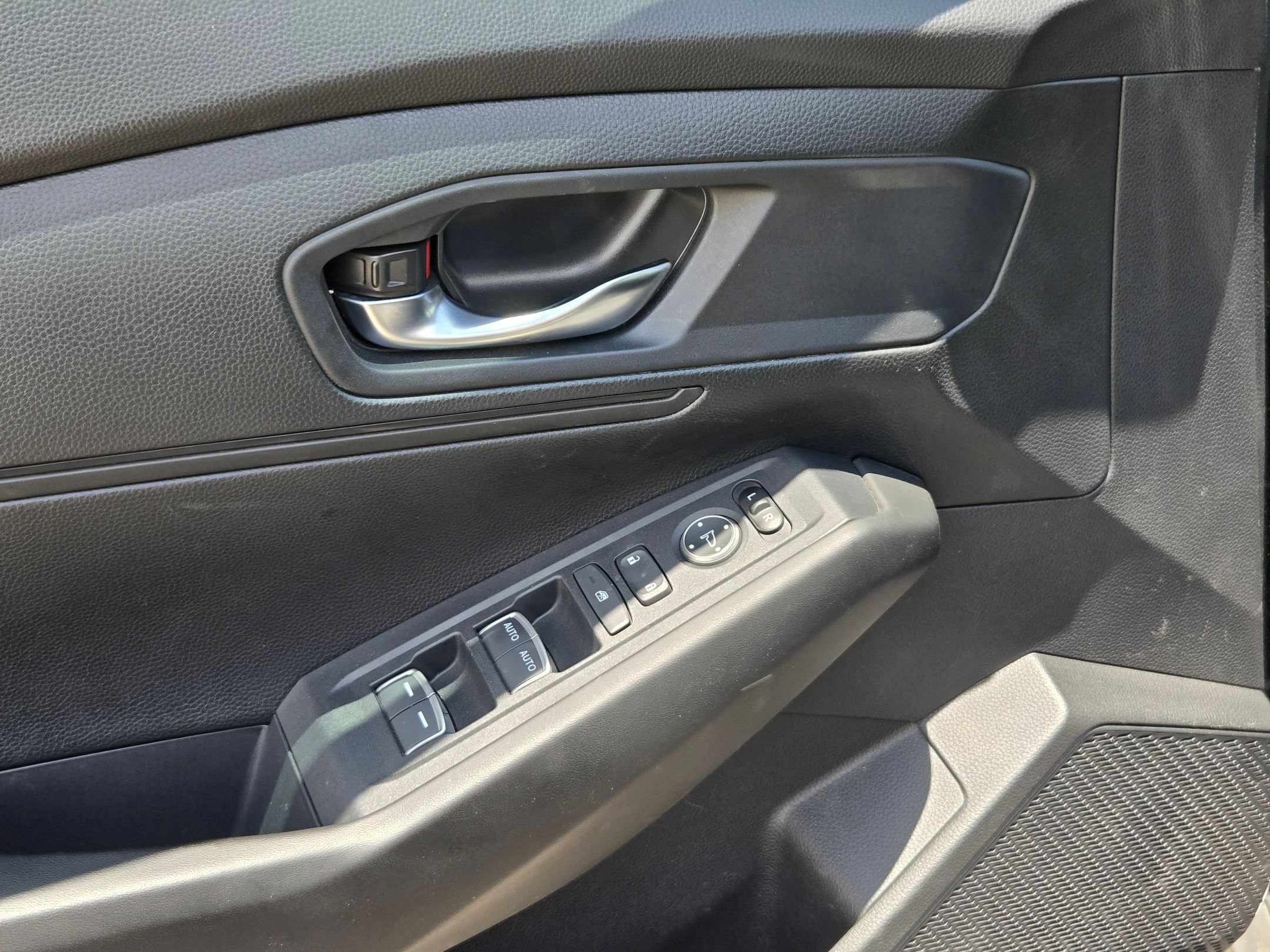 Used 2024 Honda Accord LX image 11