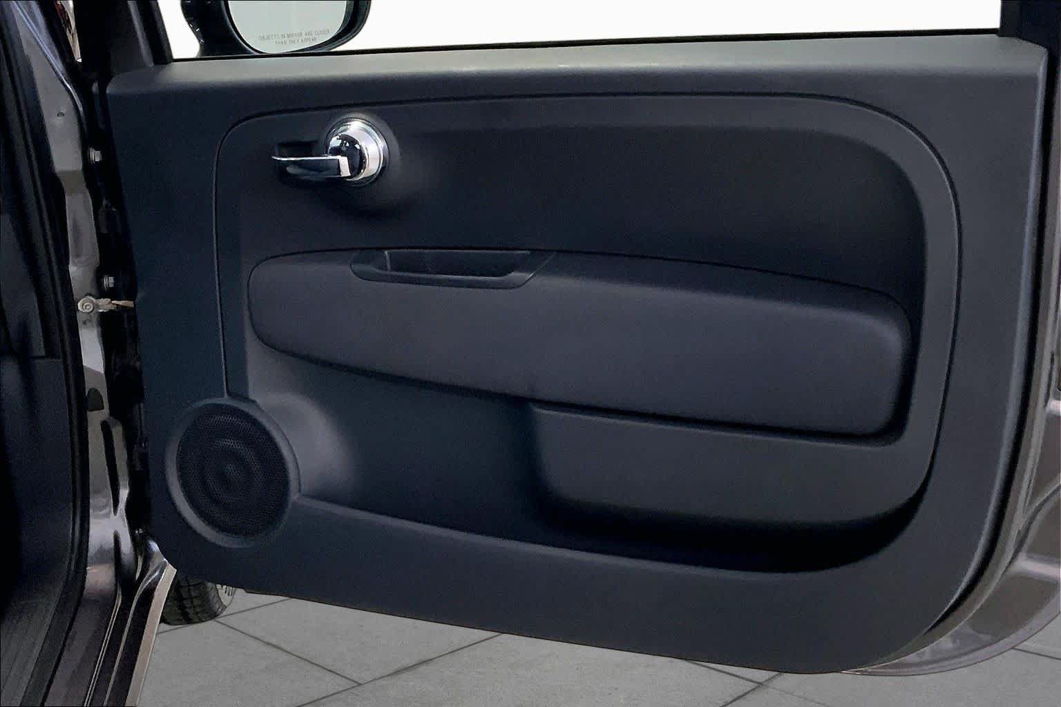 Used 2015 FIAT 500 Pop FWD image 22