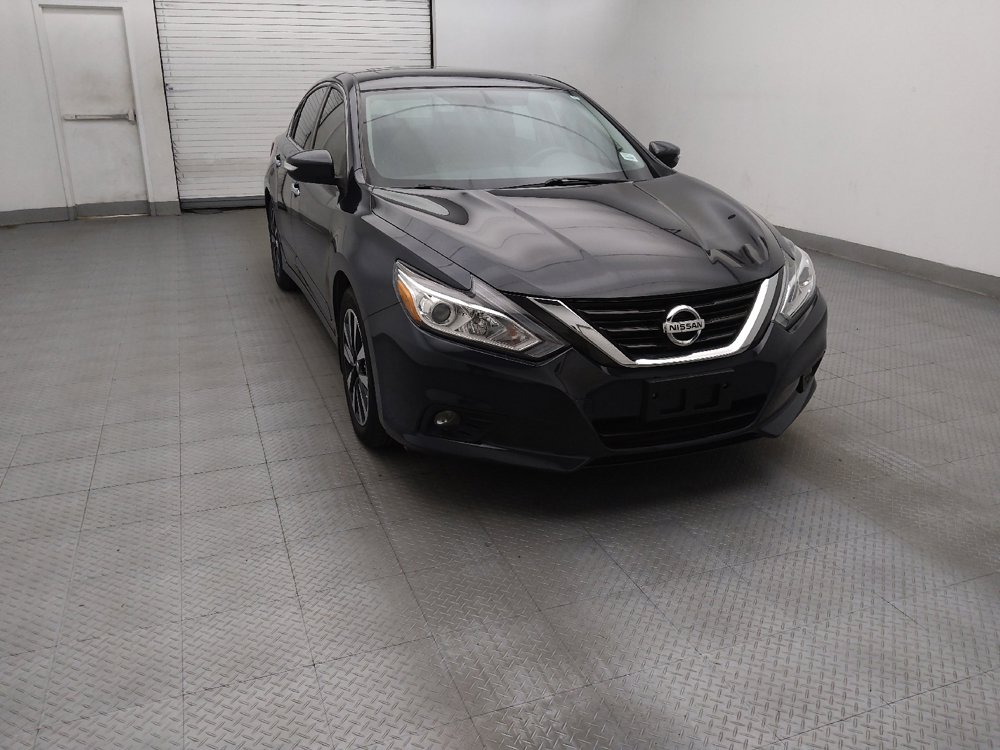 Used 2018 Nissan Altima 2.5 SV w/ 2.5 SV Technology Package FWD image 14