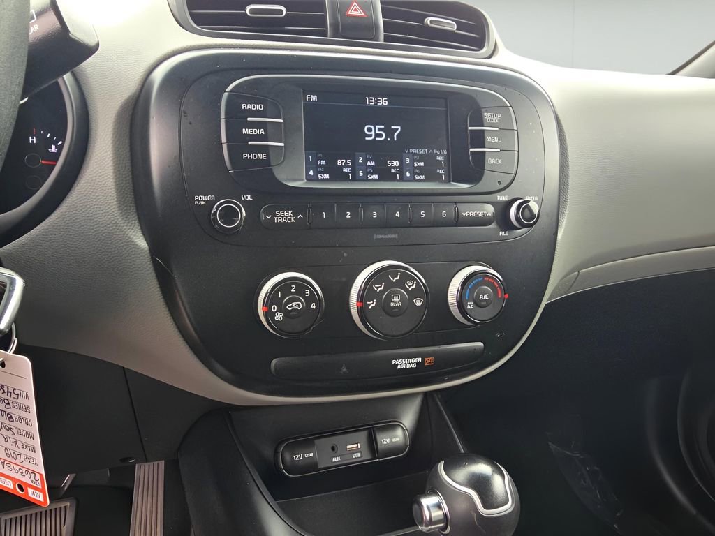 Used 2018 Kia Soul FWD image 20