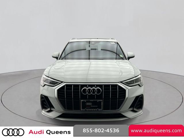 Certified 2023 Audi Q3 2.0T Premium Plus AWD/4WD image 2