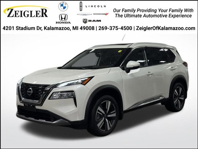 Used 2023 Nissan Rogue SL image 1