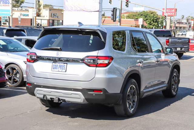 Certified 2024 Honda Pilot EX-L image 10