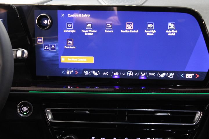 New 2026 Chevrolet Traverse RS FWD image 42