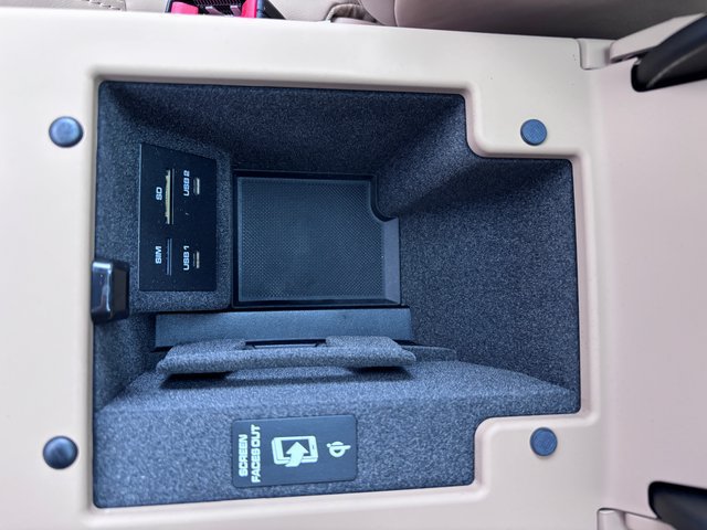 Certified 2026 Porsche Macan AWD/4WD image 22