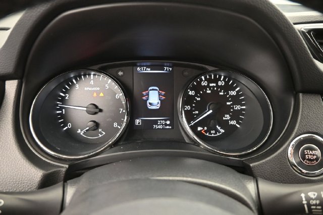 Used 2017 Nissan Rogue Sport SL w/ SL Premium Package AWD/4WD image 29