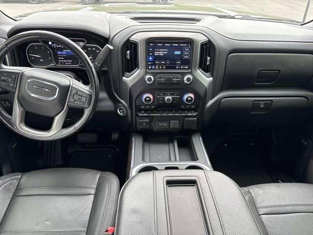 Used 2021 GMC Sierra 2500 Denali w/ Denali Black Diamond Edition AWD/4WD image 16