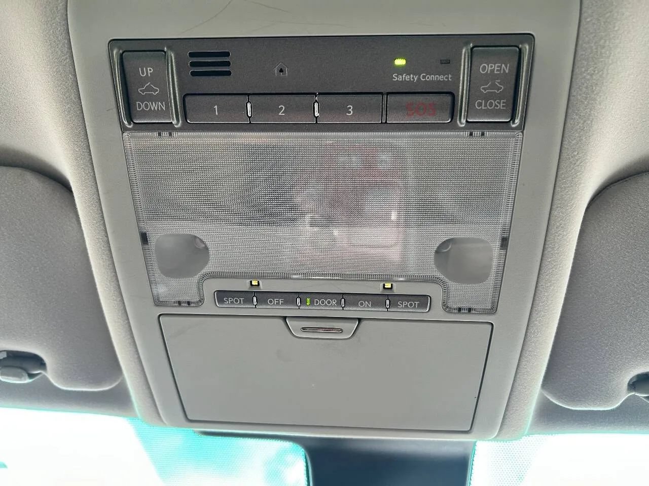 Used 2011 Lexus LS 460 w/ Luxury Value Edition RWD image 27