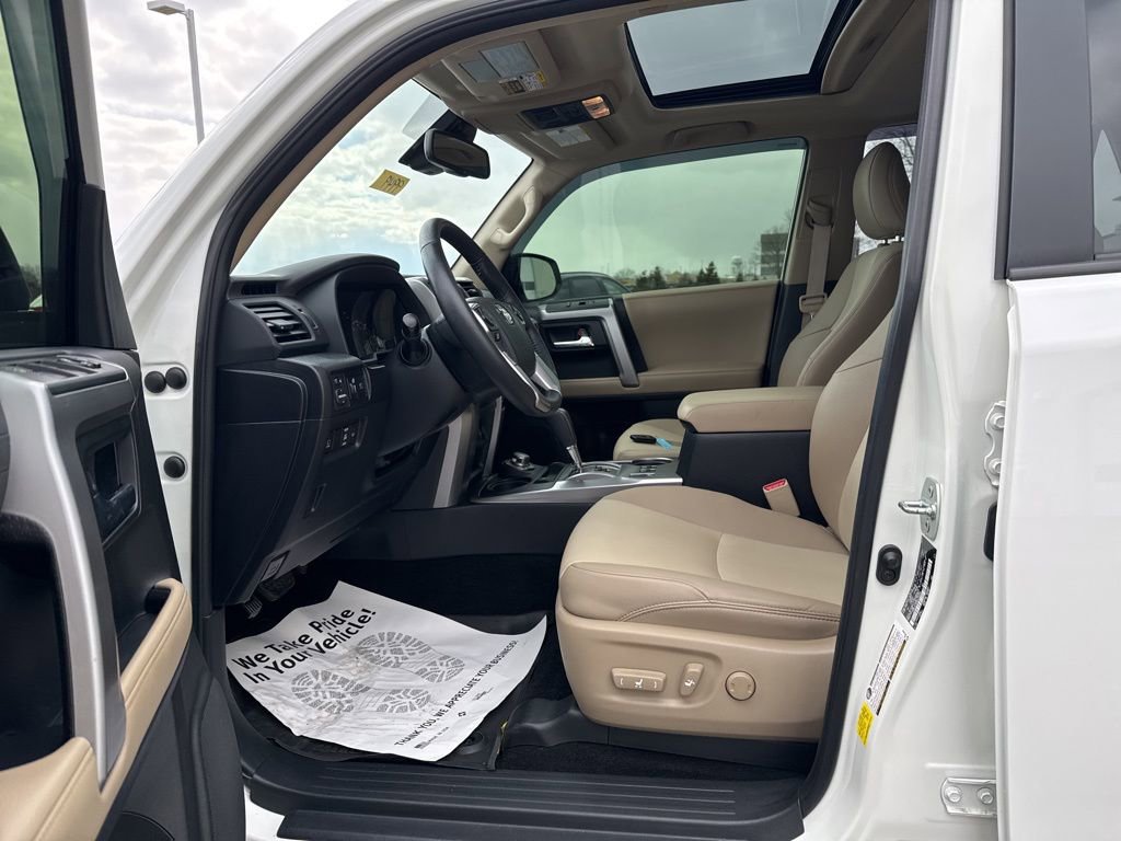 Used 2023 Toyota 4Runner SR5 Premium w/ Moonroof Package image 32