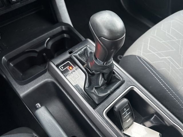 Used 2022 Toyota Tacoma TRD Off-Road w/ Technology Package image 33