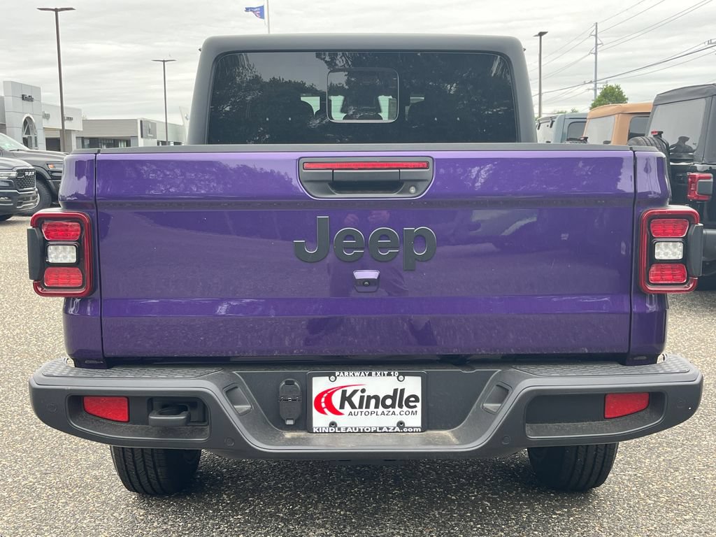 New 2026 Jeep Gladiator Sport AWD/4WD image 27