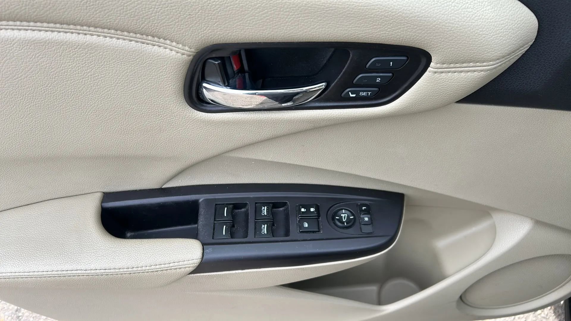 Used 2018 Acura RDX AWD w/ Technology Package image 18